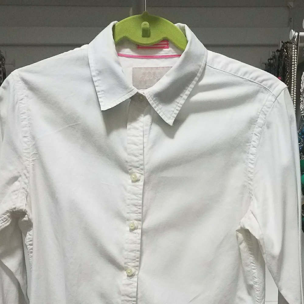 BRepublic button down with blue floral accents